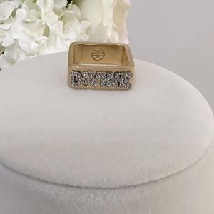 Tory Burch Divine Square fashion gold ring